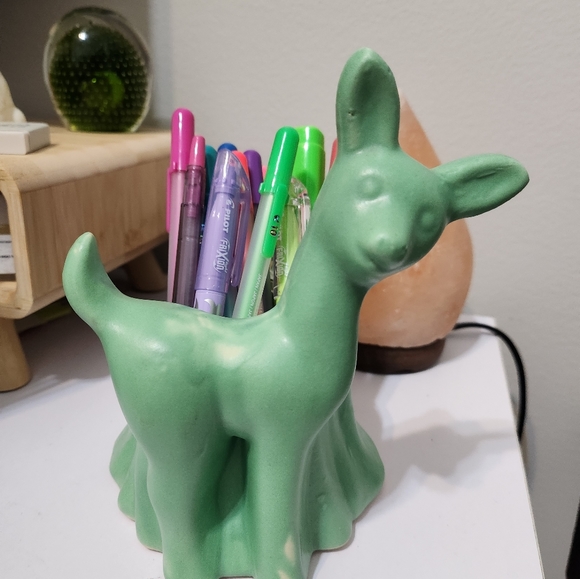 Shawnee pottery green deer with planter - Picture 6 of 7